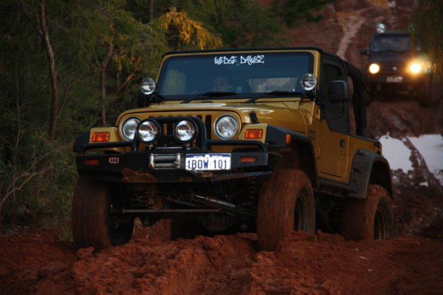 Click image for larger version

Name:	jeep3.jpg
Views:	47
Size:	50.4 KB
ID:	41146